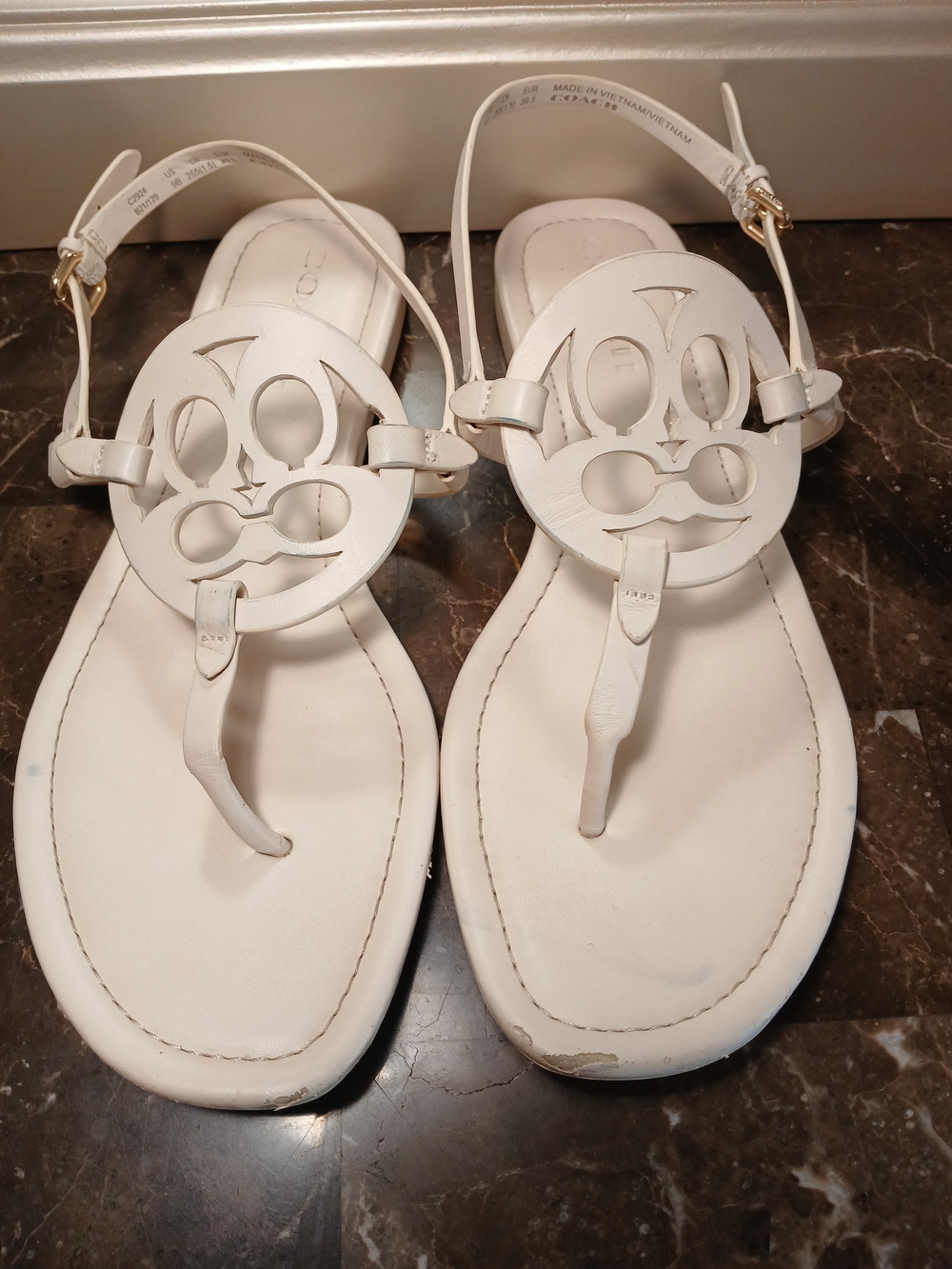 Coach White Cutout Logo Thong Sandals
